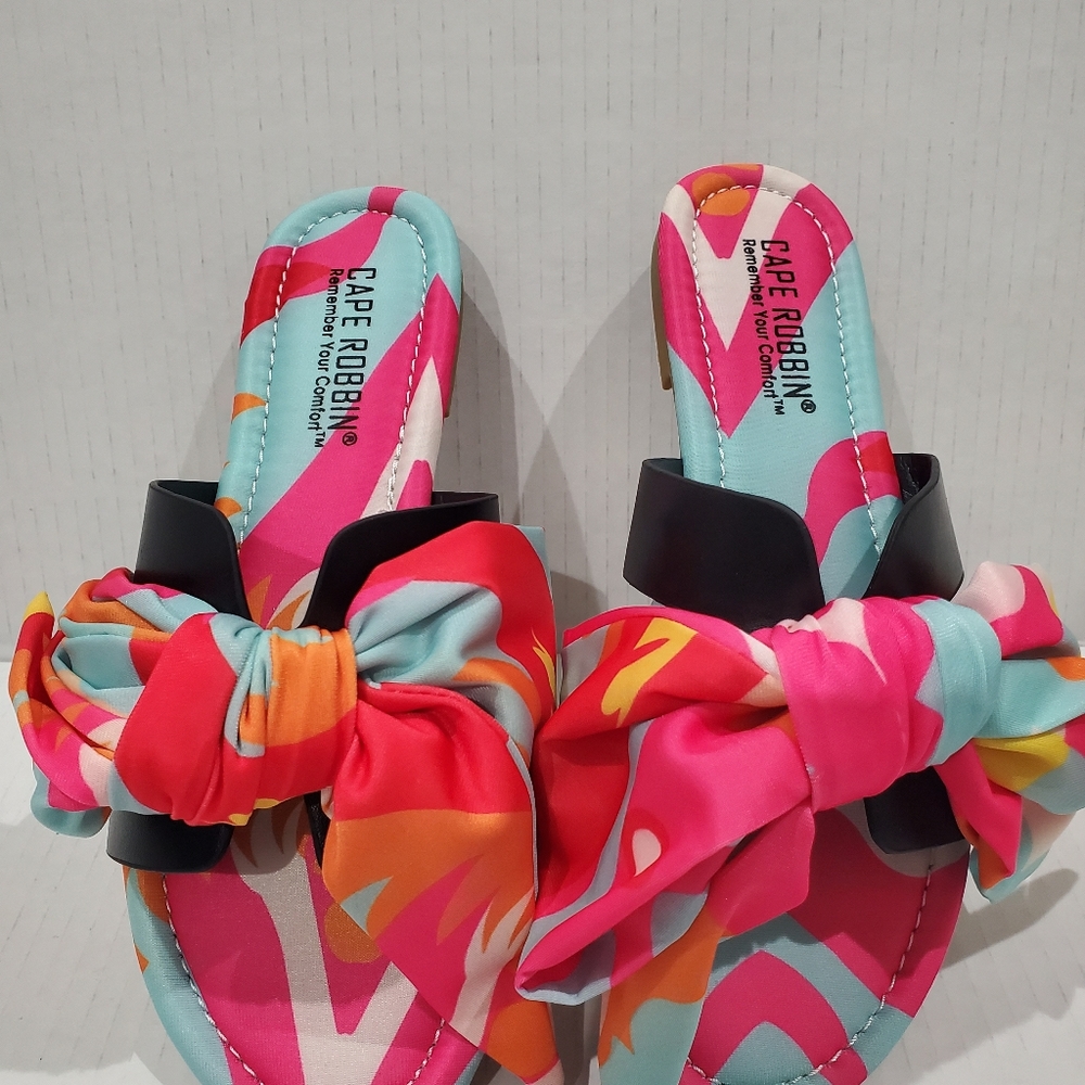 Multi color tie sandals